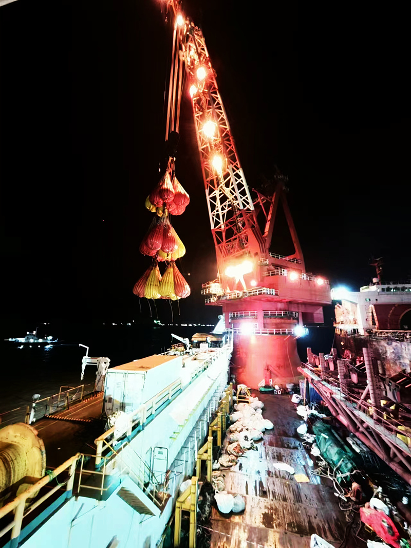 SWL1600t负荷试验.jpg